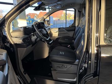 Ford Tourneo Custom 320 EcoBlue L1 Active NaviKamera