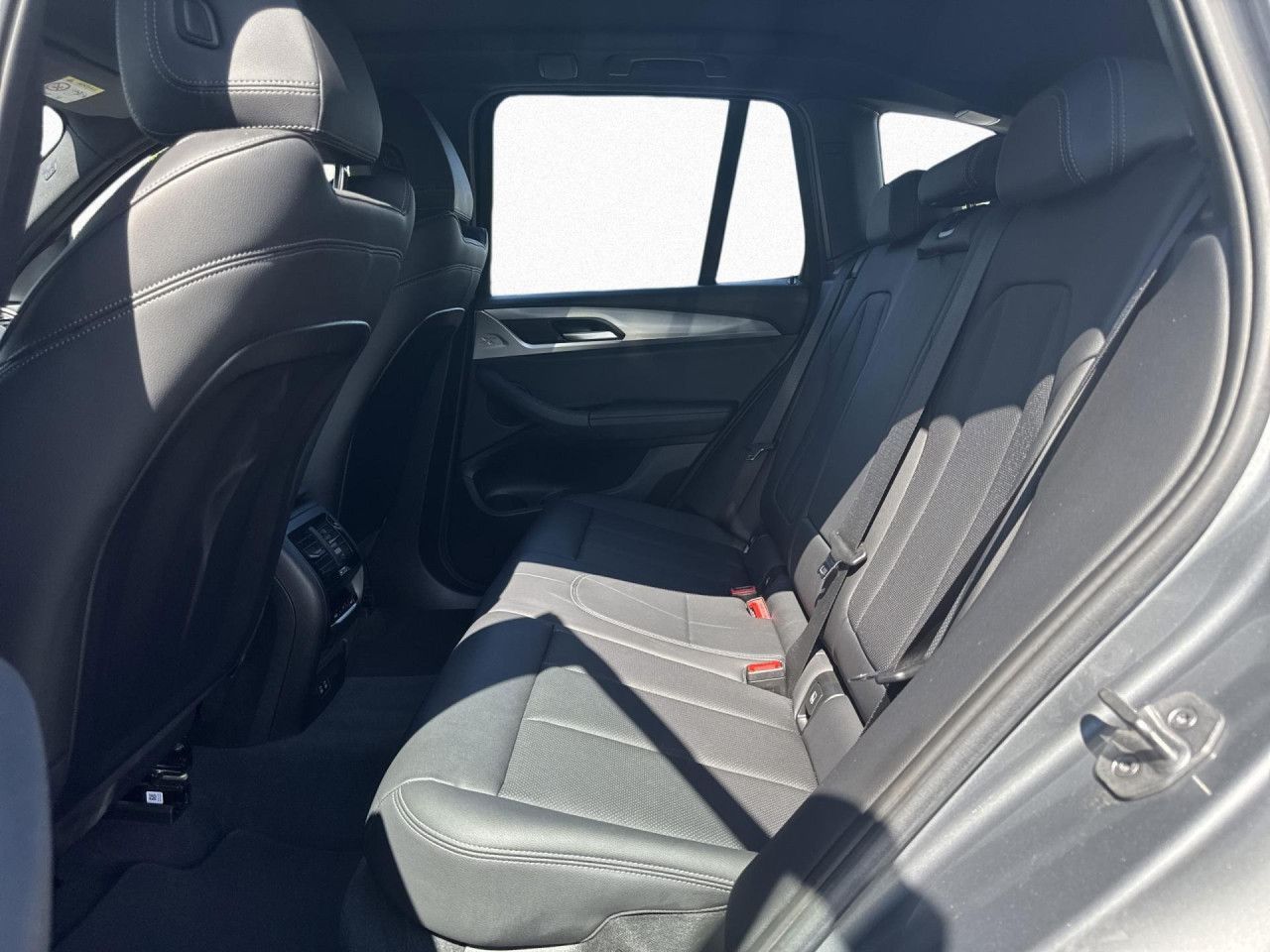 BMW X3 xDr 20dA LivePl,Laser,HUD,St+Go,AHK,19",Kam foto 14