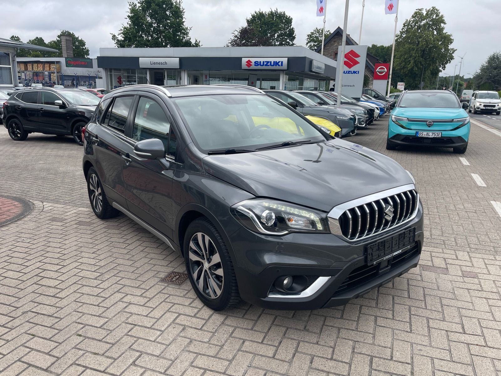 Fahrzeugabbildung Suzuki SX4 S-Cross Comfort+ 4x4/AHK/Allwetter