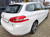 Peugeot 308 SW Allure PT 130 AHK - gebrauchte Peugeot 308 aus dem Jahr 2019