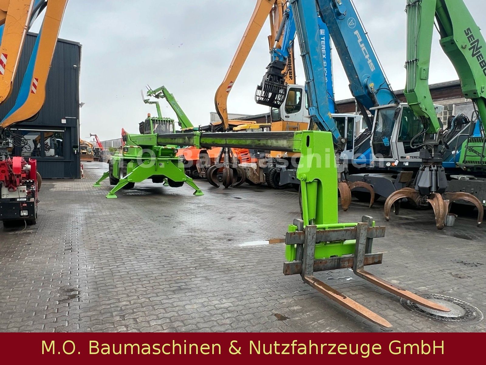 Fahrzeugabbildung Merlo Roto 30.16 EV / Palettengabel / SW /