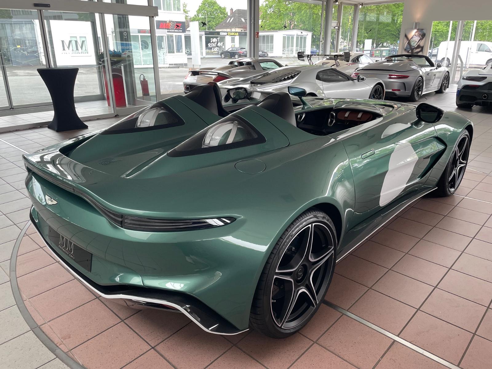 Aston Martin V12 Speedster  "1 OF 88"