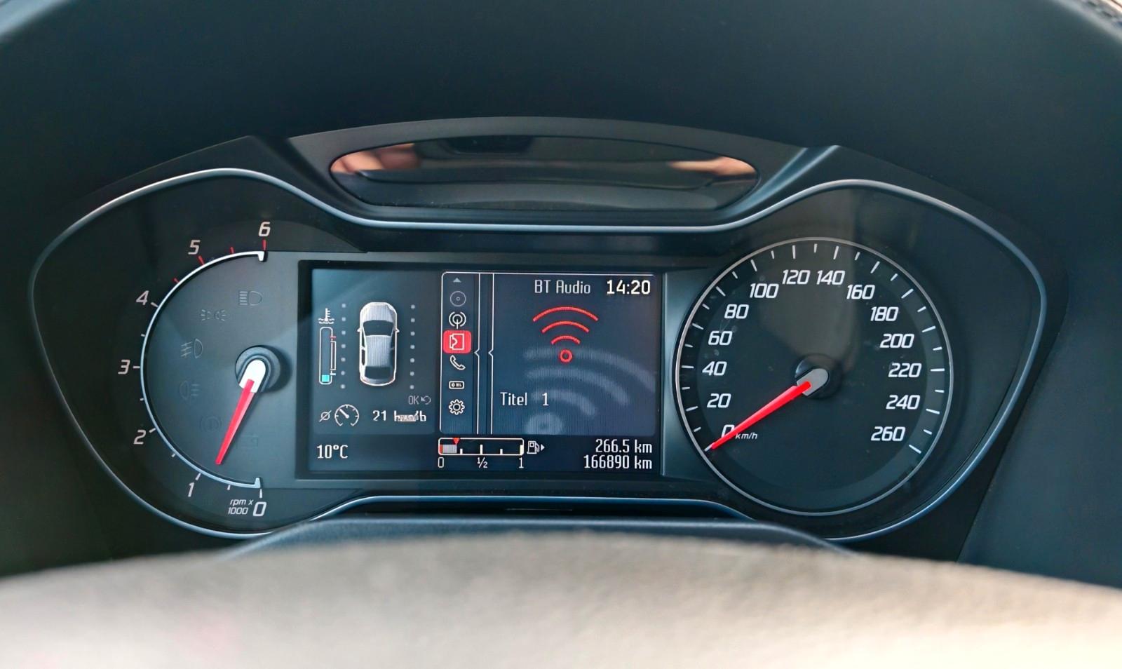 Ford Mondeo 2014 — photo 14