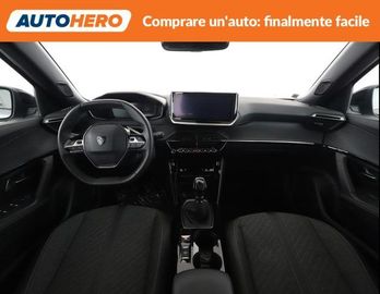 Peugeot 2008 - 8