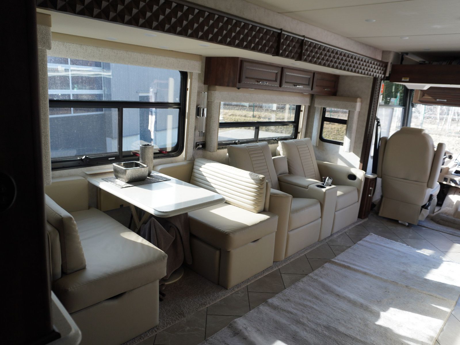 Fahrzeugabbildung Ford Newmar Bay Star 3626 Class A