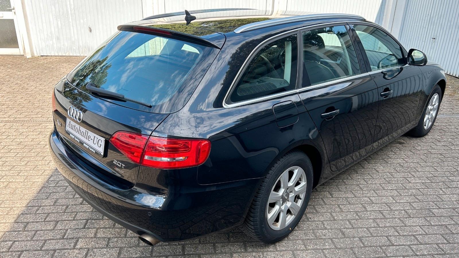 Audi A4 2009 — interior