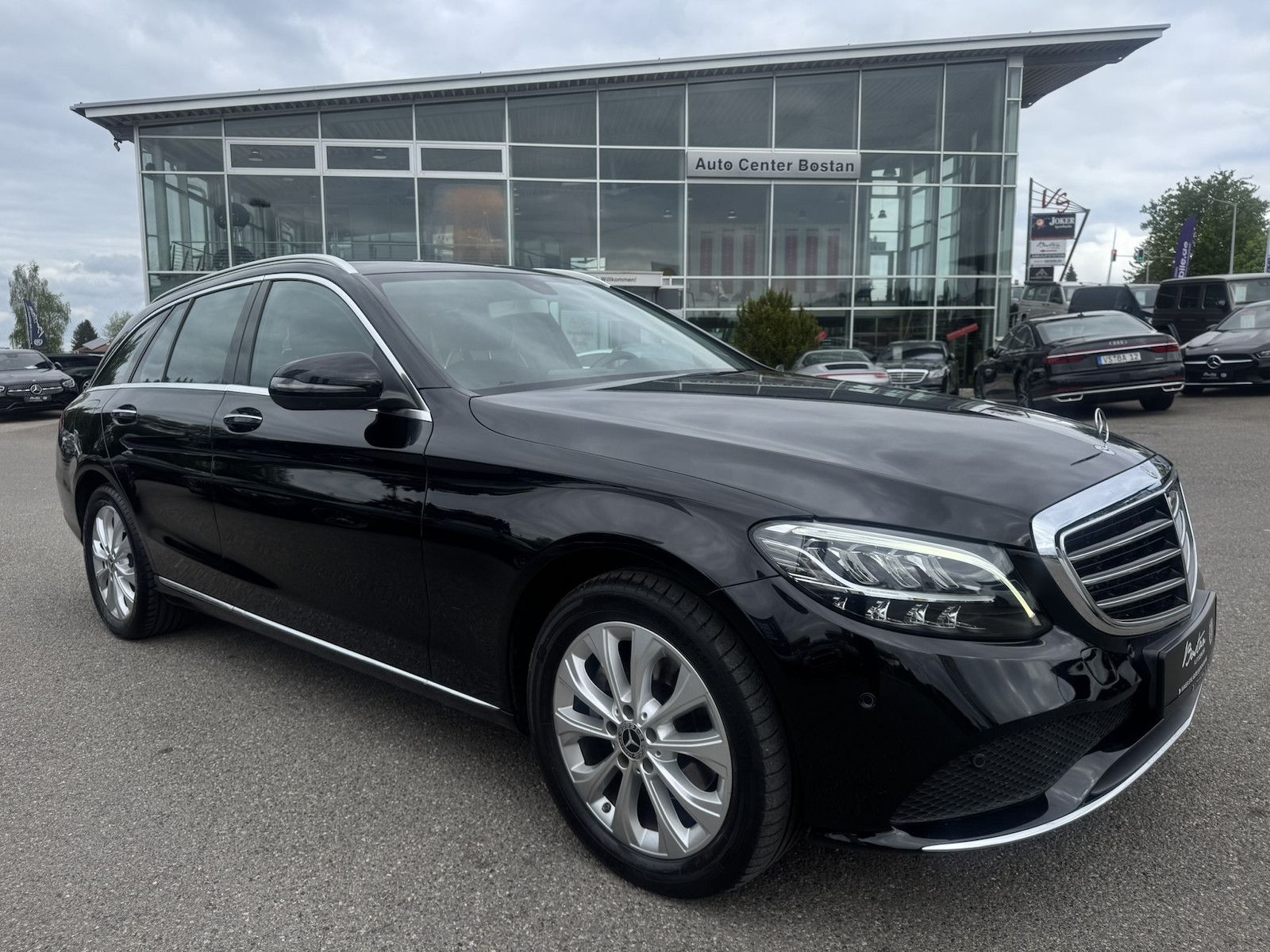 Mercedes-Benz C 220 d 4 MATIC T- MODELL/KAMERA/AHK/NAVI/1.HAND foto 8