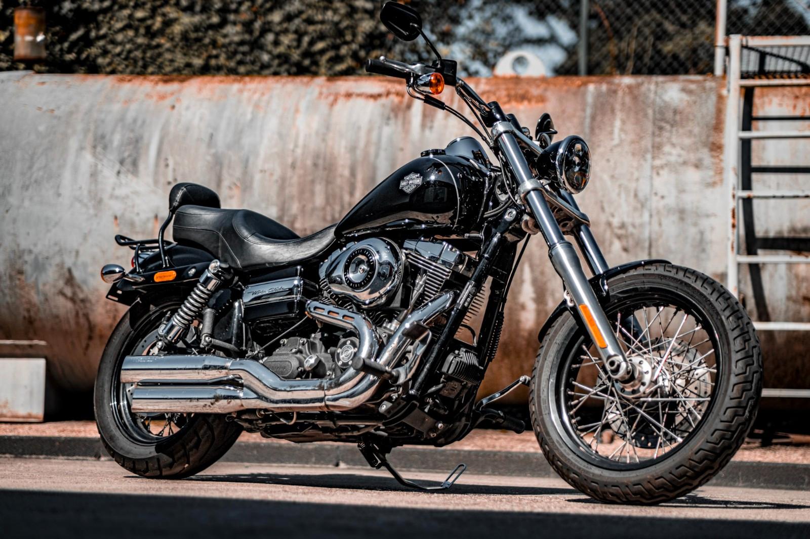 Harley-Davidson FXDWG Dyna Wide Glide - Remus Auspuff- 2. Hand!