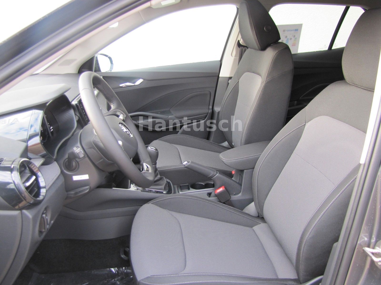 Fahrzeugabbildung SKODA Fabia "Sondermodell" Drive 1.0 TSI