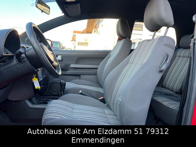 Fahrzeugabbildung Volkswagen Fox Klima Bluteooth Tüv