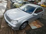 Mercedes-Benz Mercedes C180 Kompressor w203 gute Zustand... - Mercedes-Benz C-Class: W203