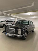 Mercedes-Benz 200 W115 Strich 8 - gebrauchte Mercedes-Benz 200 aus dem Jahr 1975