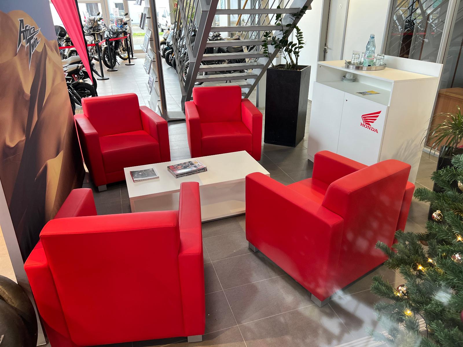 showroom-image-bottom