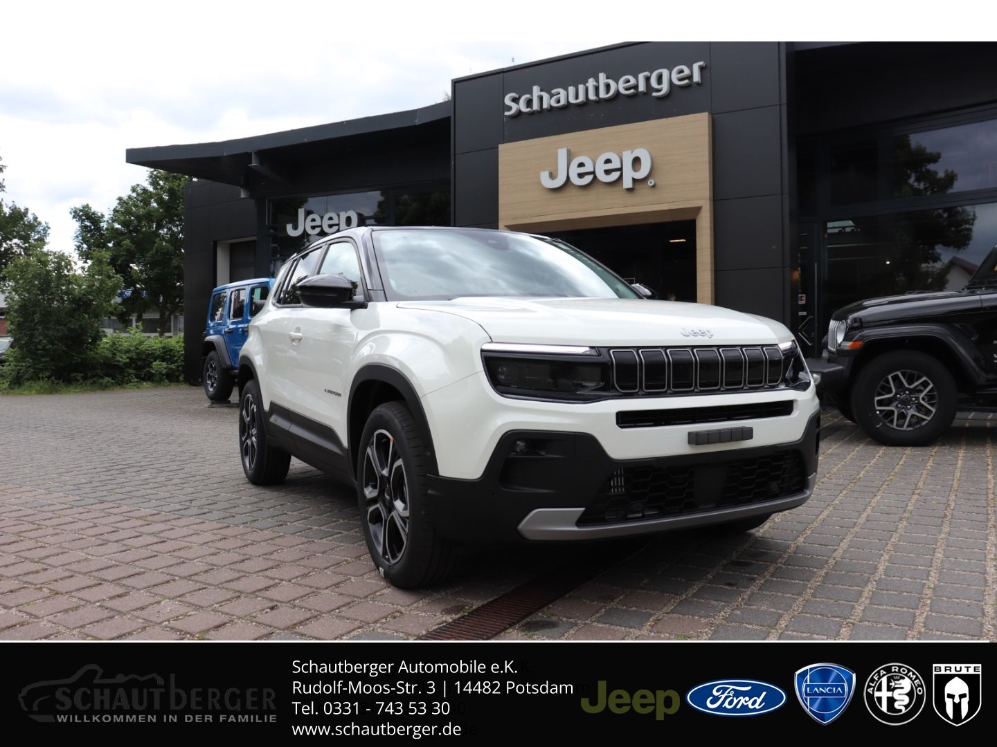 Jeep Avenger Summit e-Hybrid EU6e Leder JBL Pano Kame