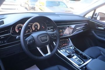 Audi Q7 - 12