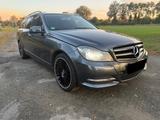 Mercedes-Benz C 220 CDI T BlueEFFICIENCY AVANTGARDE Scheckheft - Mercedes-Benz C 220 aus 2012 mit Diesel-Antrieb: Kombi