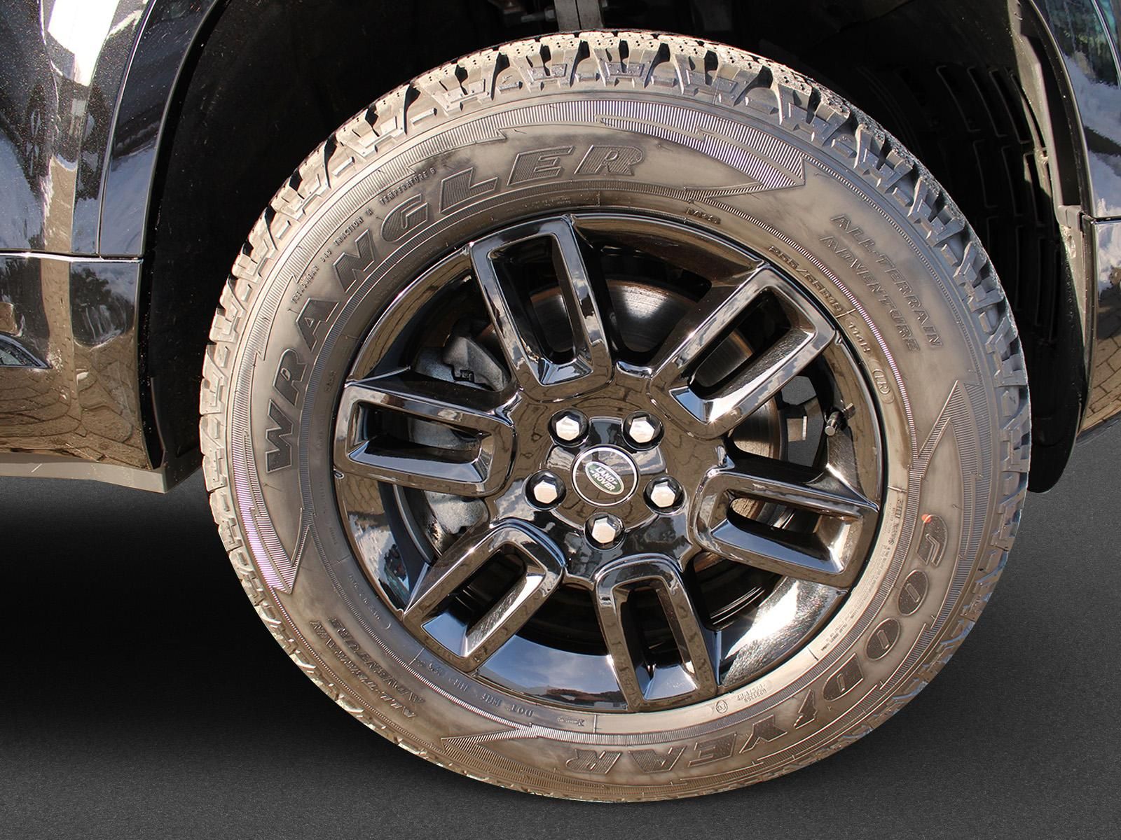 Fahrzeugabbildung Land Rover Defender 90 D250 X-Dynamic SE