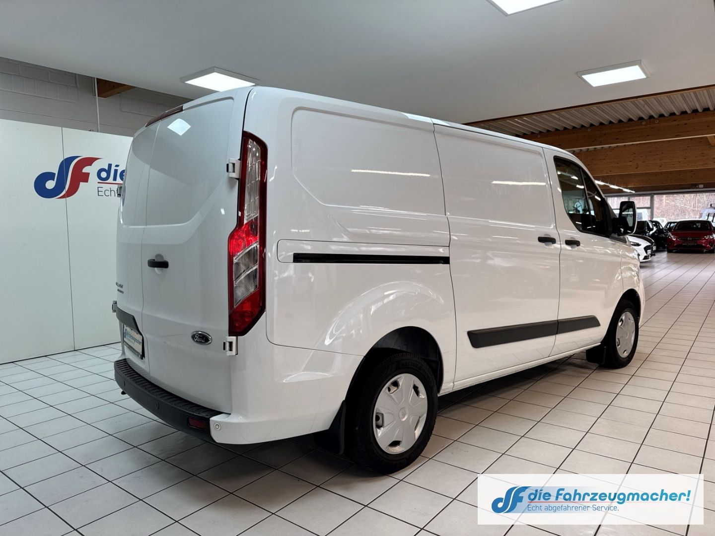 Fahrzeugabbildung Ford Transit Custom Kasten 280 L1 Trend WERKSTATT Tem