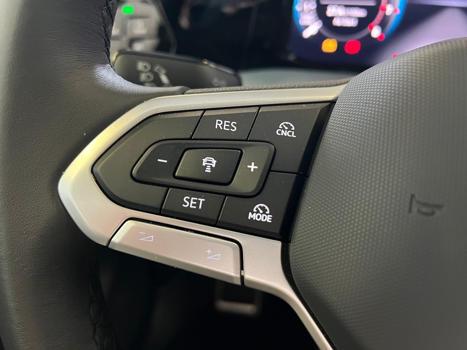 Fahrzeugabbildung Volkswagen Golf VIII GOAL 1.5 TSI *LED, App-Connect, 16'-LM