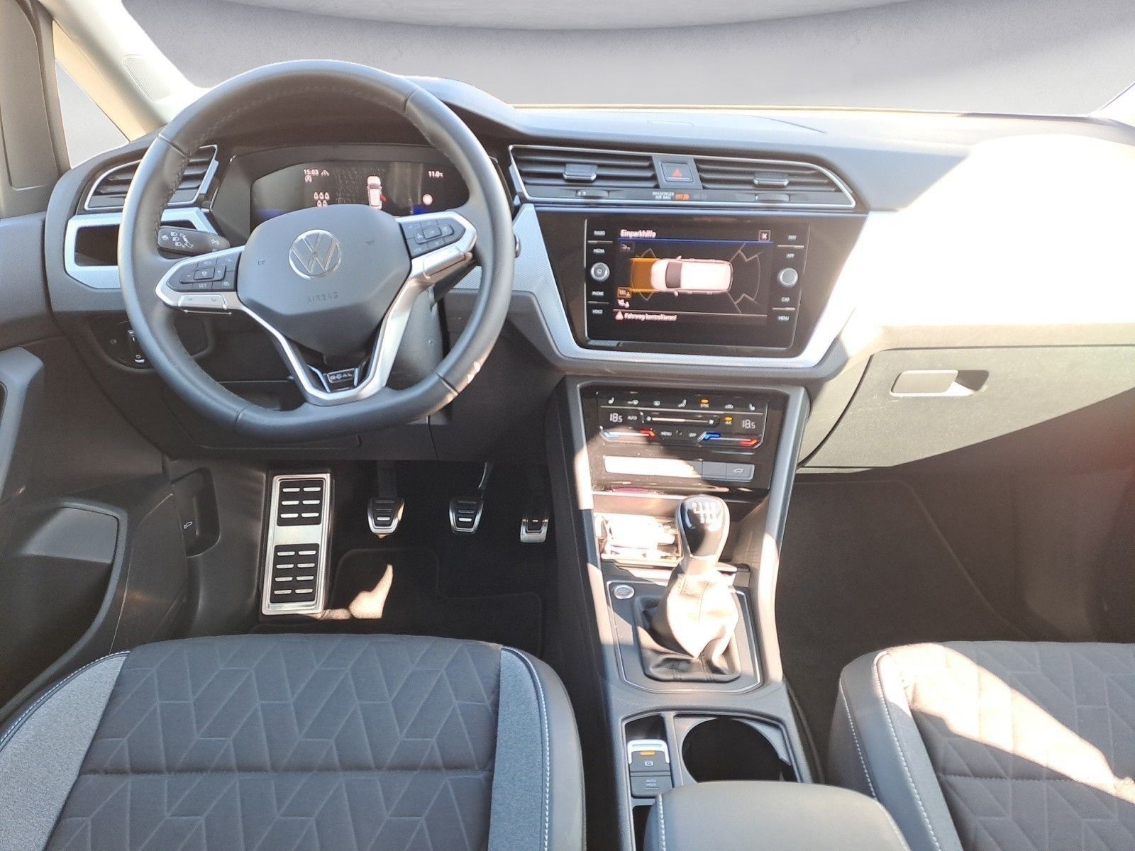 Volkswagen Touran - Bild 11