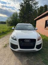 Audi Q7 3.0 TDI (DPF) quattro tiptronic - - gebrauchte Audi Q7 aus dem Jahr 2014