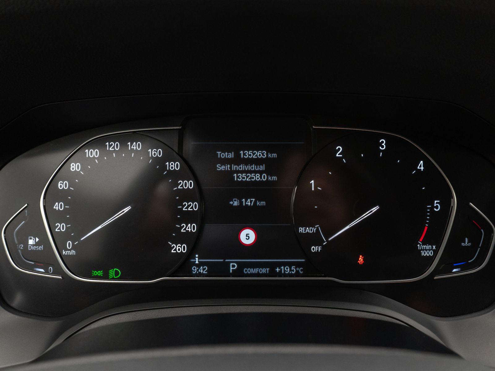Fahrzeugabbildung BMW 320d Sport Line DAB Laser HUD Cockpit+ Komfort
