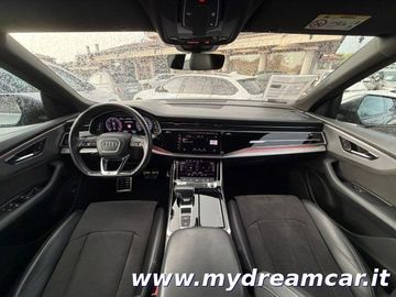 Audi Q8 - 10