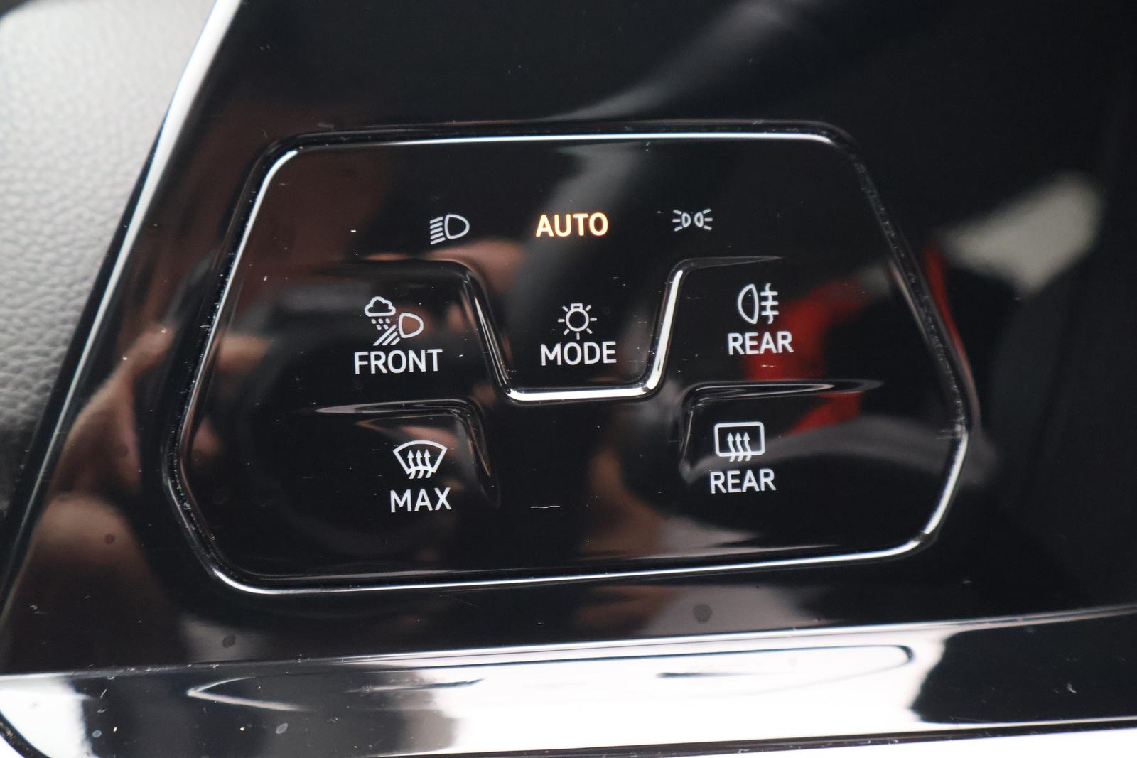 Volkswagen Golf VIII 2.0 TDI LED Navi ACC DAB Tempomat PDC, миниатюра 23