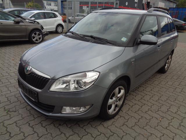 Skoda Fabia 2012 — interior