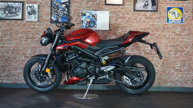 Triumph STREET TRIPLE 765 RS 