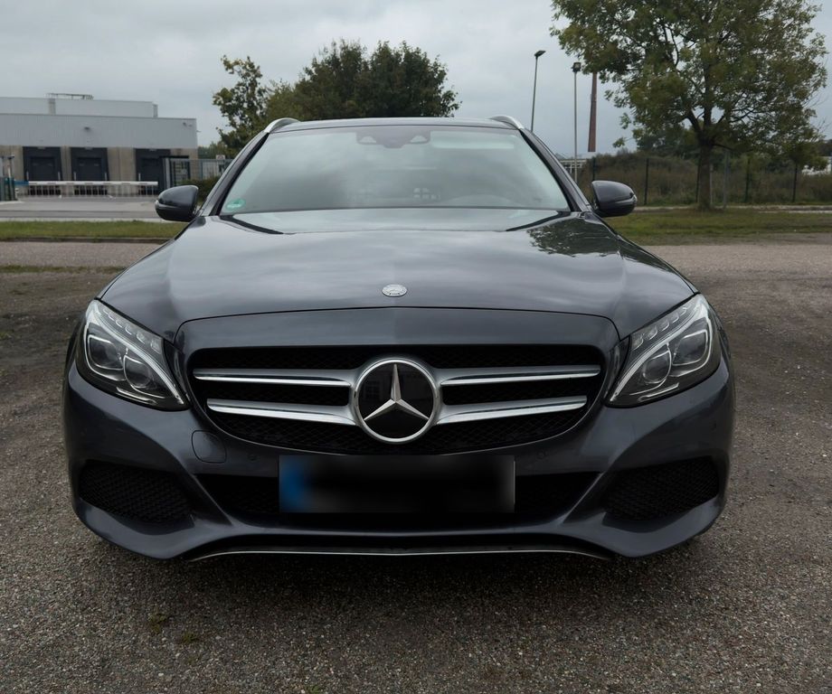 Image of Mercedes-Benz C 200
