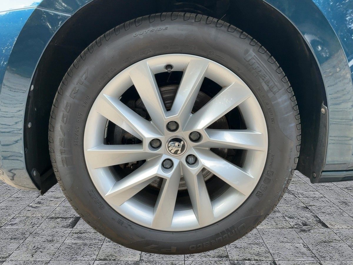 Skoda Superb - Bild 8