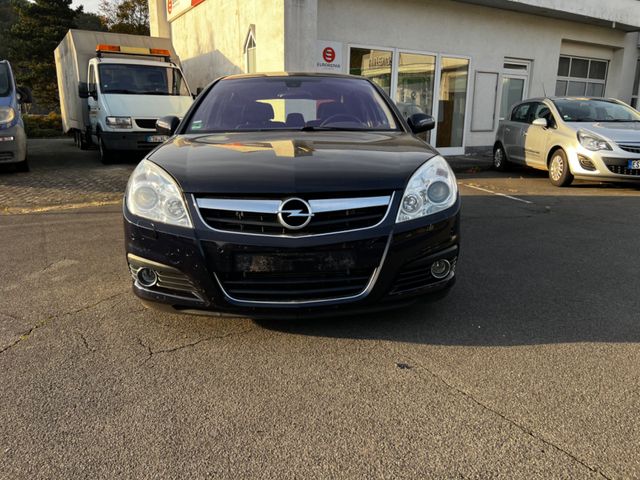 Opel Signum Cosmo2.8 V6 Xenon/Leder/Navi /Chiptuning