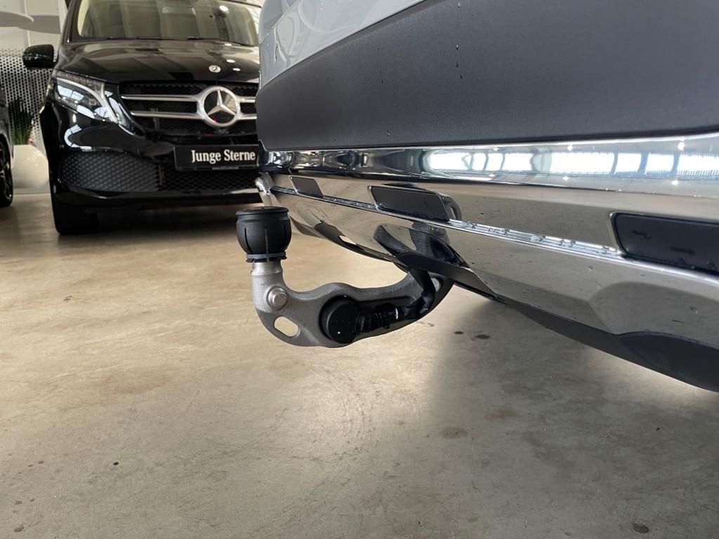 Fahrzeugabbildung Mercedes-Benz GLC 220 d 4M Avantg. AHK Pano Totwi DigitalLight