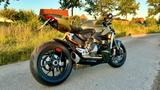 Ducati Streetfighter V2 BJ 2024 Top Zustand wie neu - DUCATI STREETFIGHTER V2