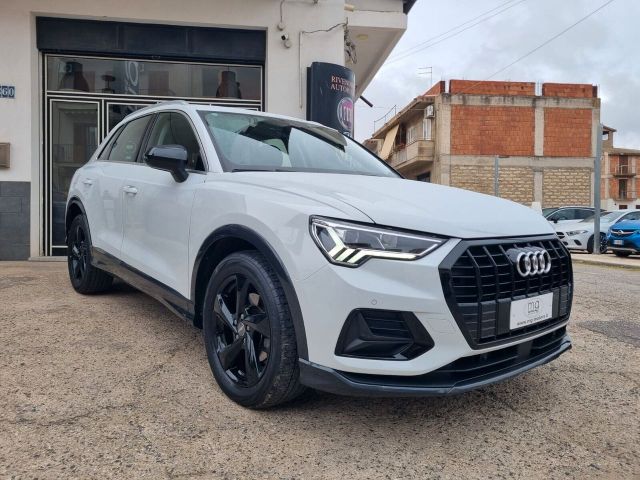 Audi Q3 35 TDI S tronic Business Advanced