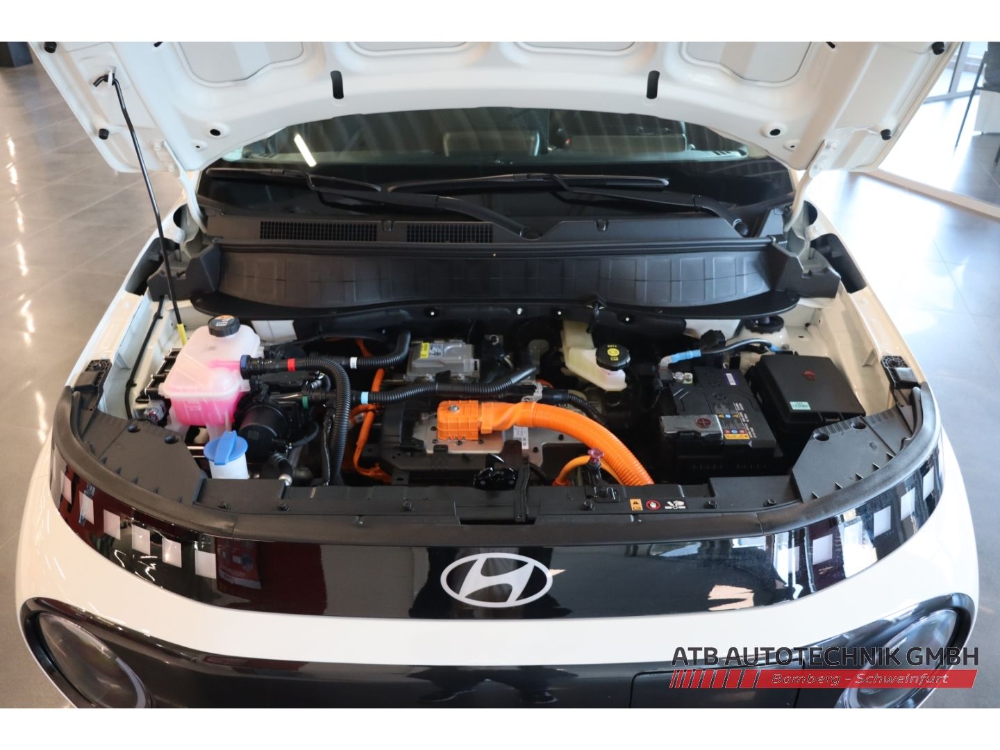 Fahrzeugabbildung Hyundai INSTER Select MY27 42 kWh 97 PS 2WD Navi  ACC Ap