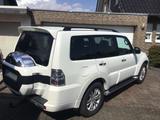 Mitsubishi Pajero 3,2 DI-D 4WD Final Edition Automatik ... - Mitsubishi in Köln