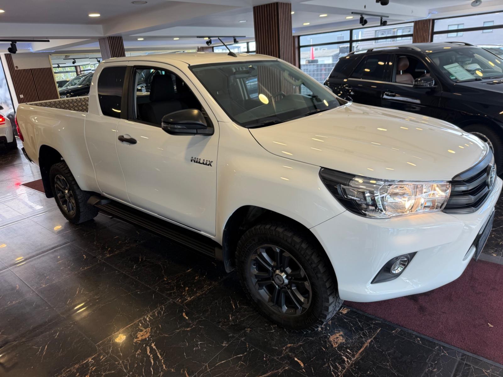 TOYOTA HILUX EXTRA CAB DUTY 4X4 - 150CH - HISTORIQUE ENTRETIEN COMPLET - 2EME MAIN