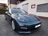 Porsche Panamera GTS 4.8 V8 - Porsche Panamera aus 2012 mit Benzin-Antrieb