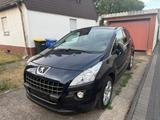 Peugeot 3008 Premium 155 THP Premium - gebrauchte Peugeot 3008 aus dem Jahr 2010
