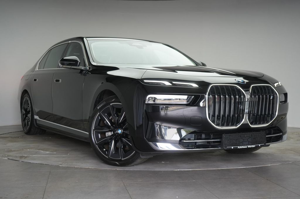 Angebot ansehen BMW i7