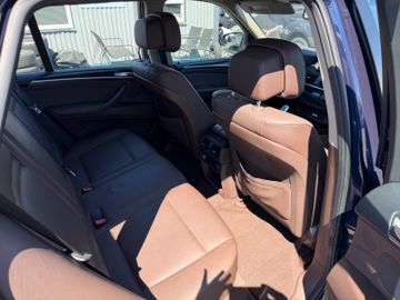 BMW X5 - 12