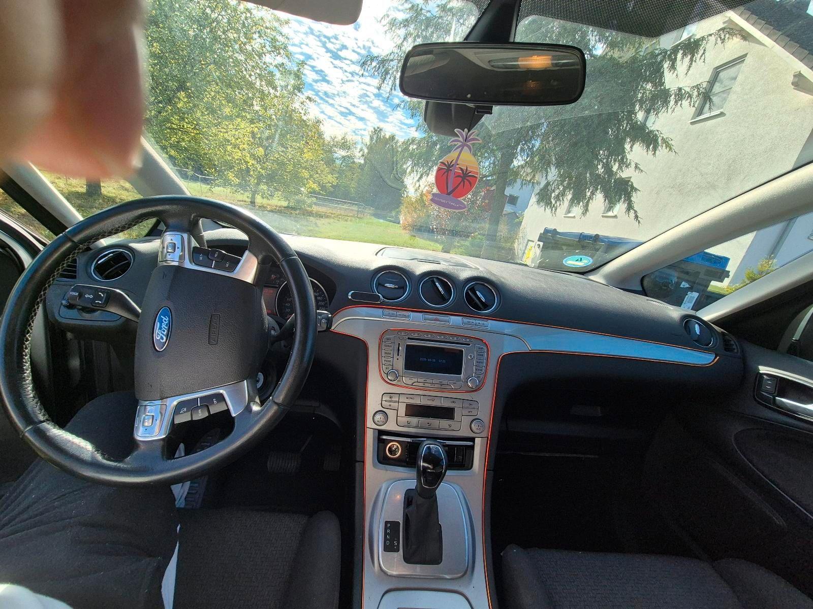 Ford S-Max