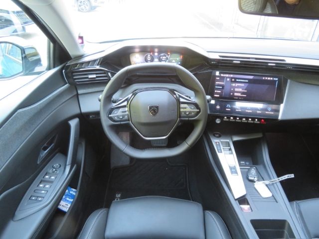 Peugeot 308 - Bild 11