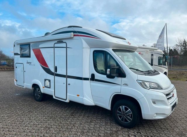 Autres FIAT DUCATO BURSTNER IXEO TIME SEMI INTEGRALE