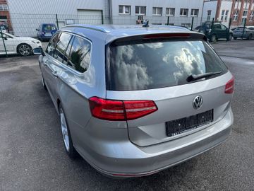 Volkswagen Passat Variant - 9