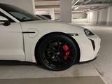 Porsche Taycan GTS (NP: 151.362 €) - Porsche Taycan