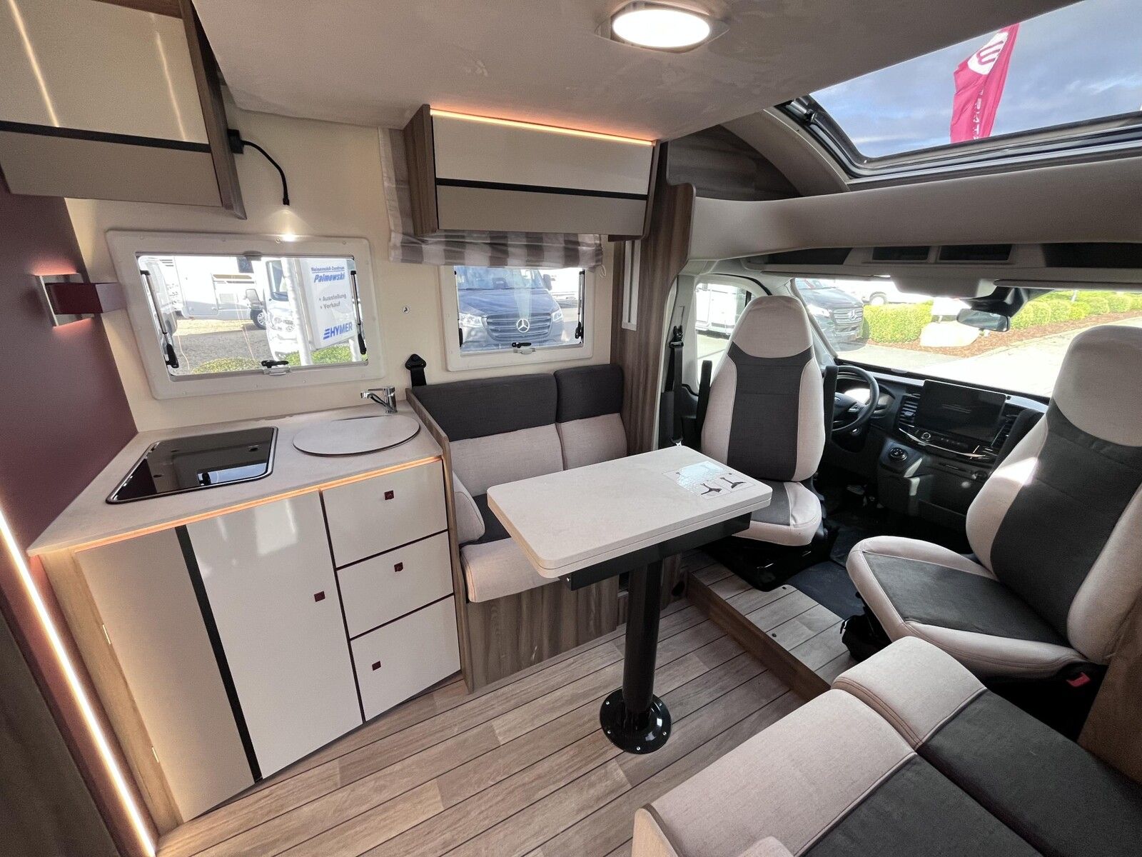 Fahrzeugabbildung Roller Team Kronos 287 TL Ford