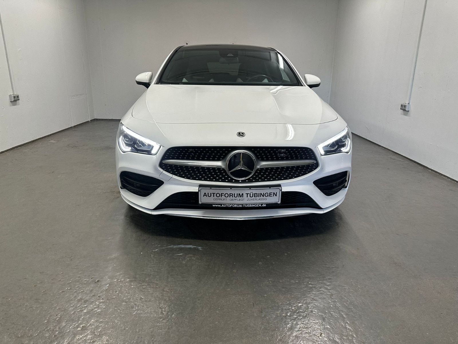 Fahrzeugabbildung Mercedes-Benz CLA 200 SB *AMG-LINE*NAVI*PANORAMA*SH*